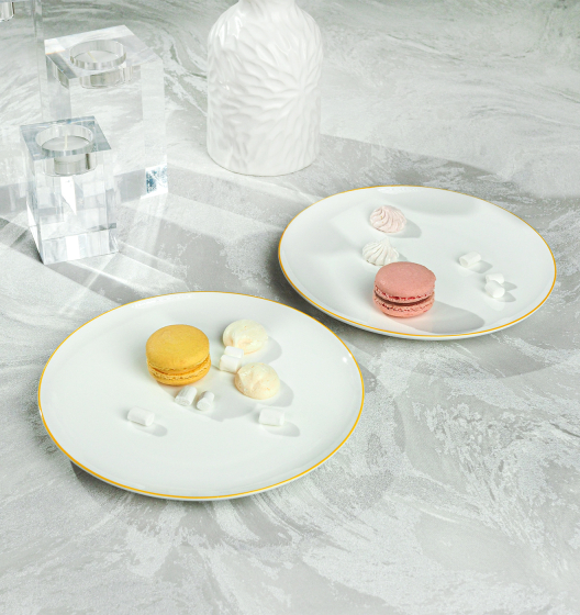 SYMBOL appetizer plates (yellow edge)