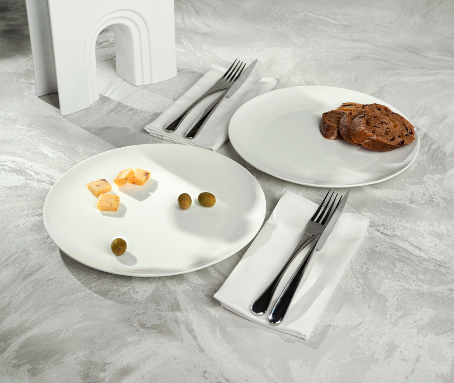 SYMBOL dinner plates (white)