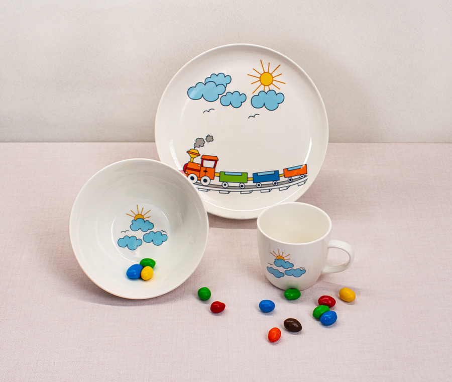 Set of children's porcelain tableware TRAIN