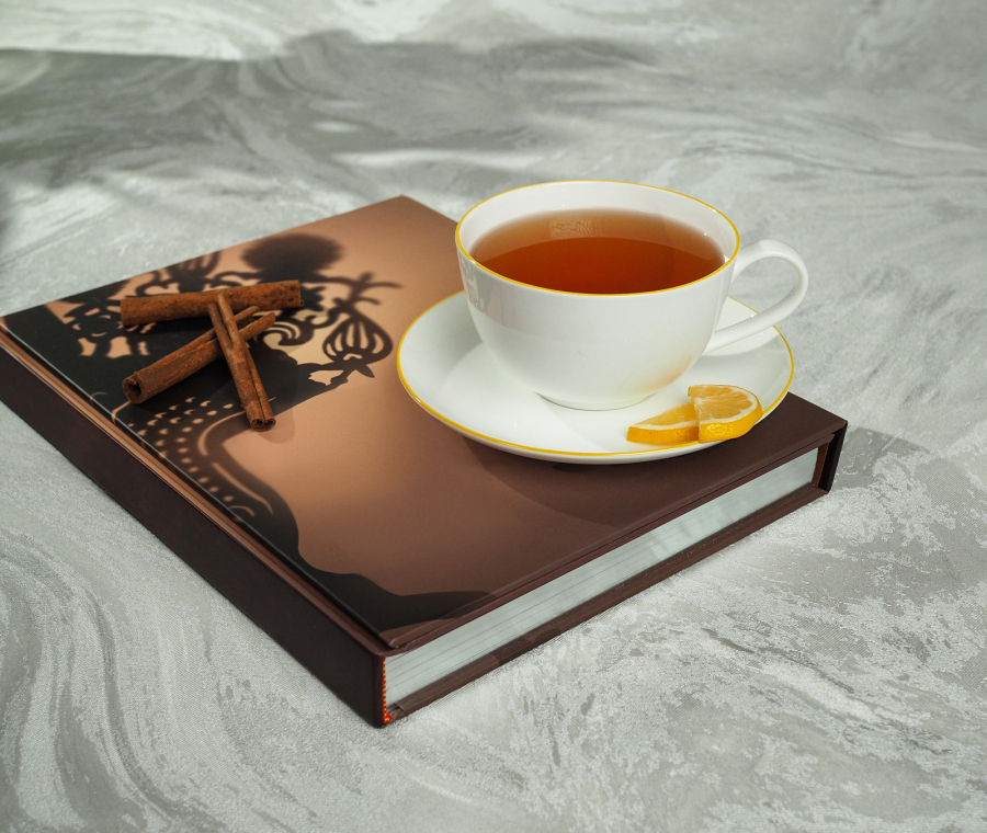 SYMBOL Tea Pair (yellow edging)