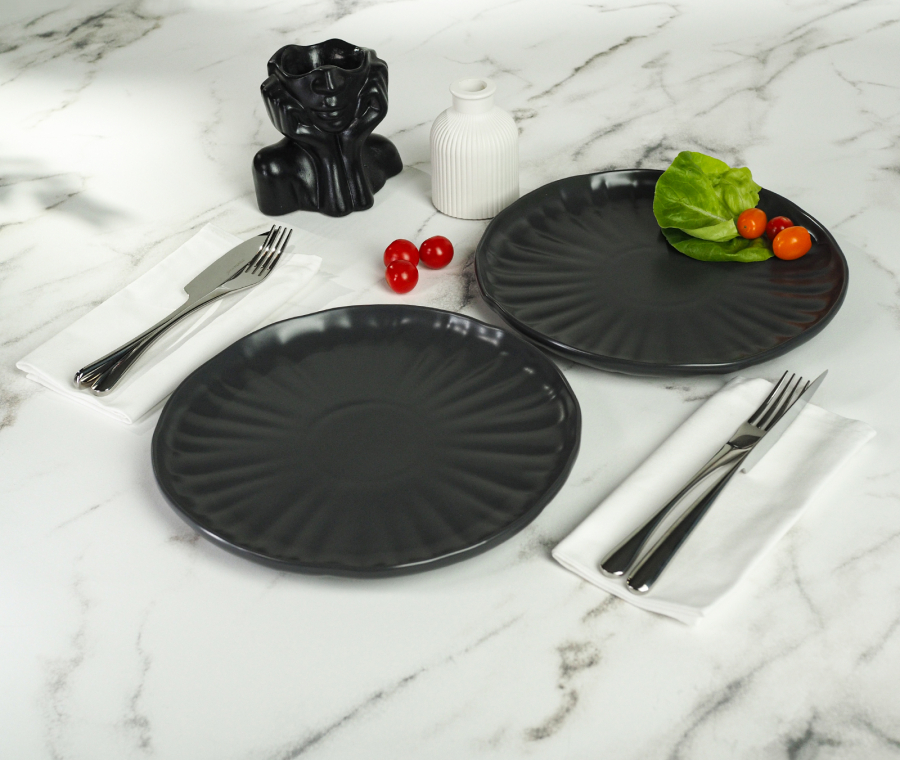 LOTUS dinner plate set (black)