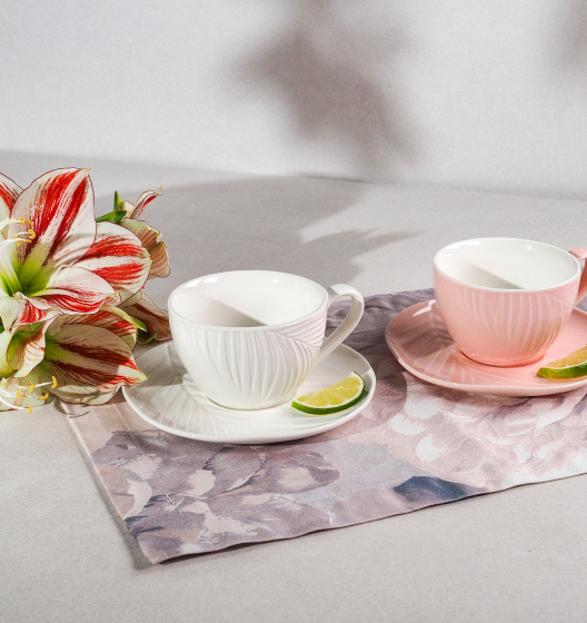 BALI tea set (pink/white)